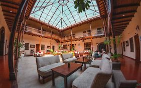 Hotel Cajamarca